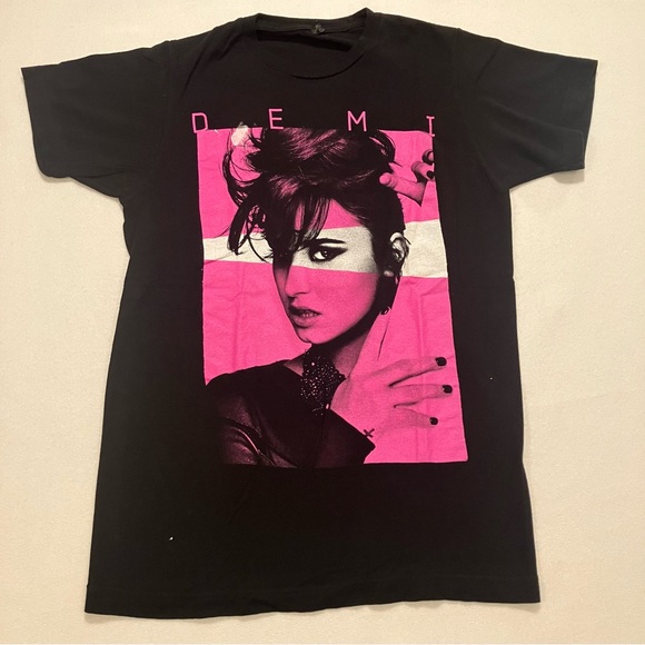 Demi Lovato • The Neon Lights Tour 2014 T-shirt - Picture 1 of 13